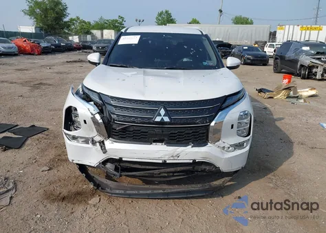 2024 Mitsubishi Outlander Es 2.5 S-Awc from USA, damaged, VIN JA4J4UA80RZ052123